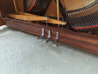 Schilling and Sons – Pedal Board Replacement